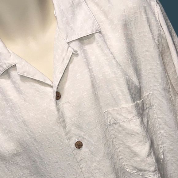 Tommy Bahama PARADISE CASINO Sand Dollar Silk Embroidered Camp Shirt Medium - Picture 5 of 6